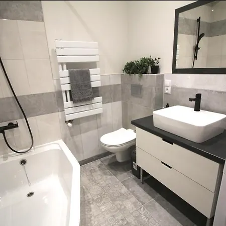 Zamojska - Golden Line Apartment